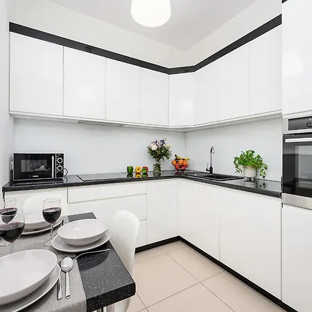 Cozy Flat Near Manufaktura