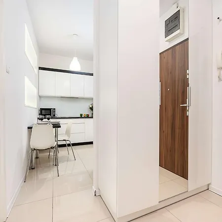 Cozy Flat Near Manufaktura